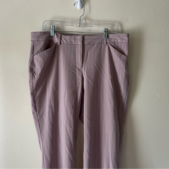 Express Blush Pinstripe Low Rise Editor Barely Boot Trousers Women's Size 14R - Picture 1 of 11